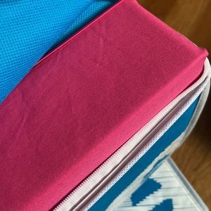 SLEEP NUMBER Sheet Set Twin. Bright pink. TWIN